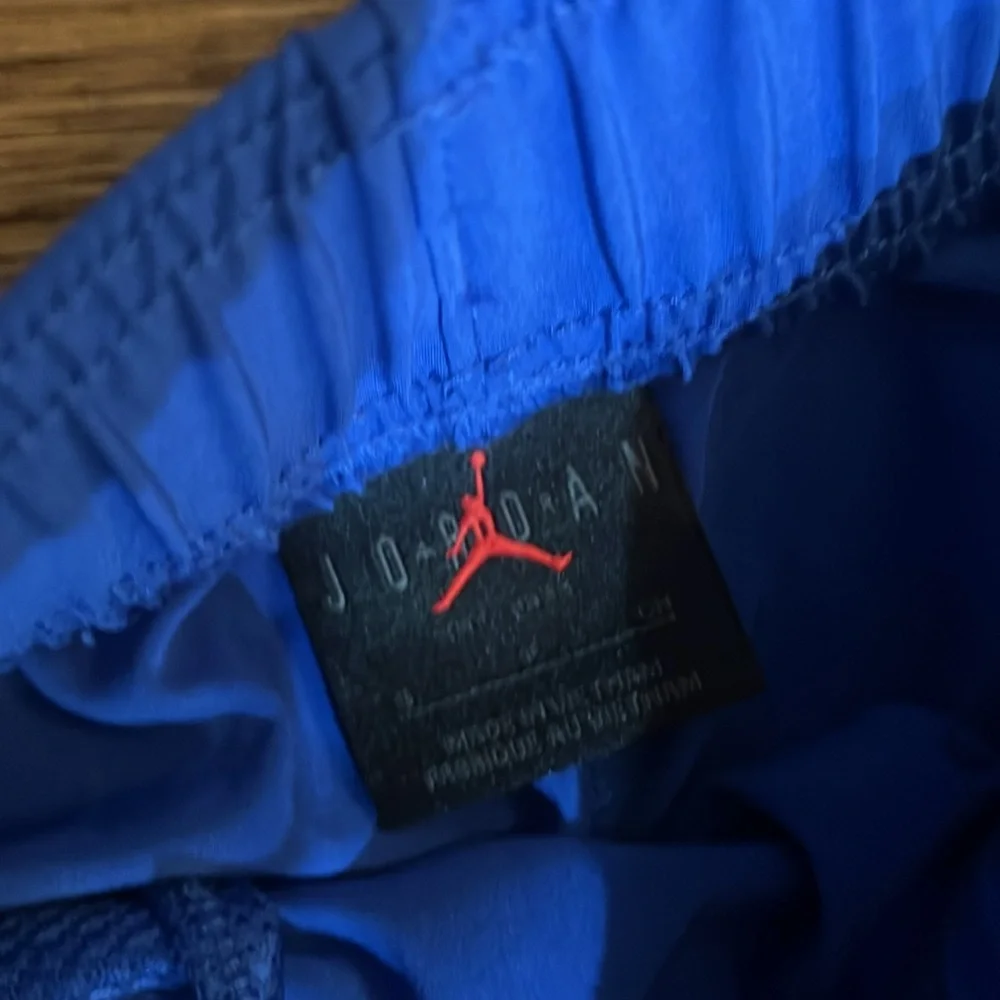 Jordan dri-fit shorts - Picture 2 of 3